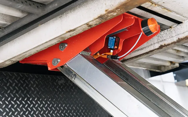 Stop Bodies® automatic swap-body securing