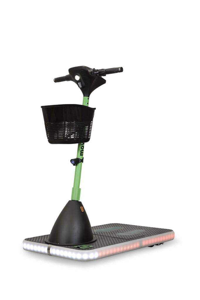 MOVEXX People Mover electric personnel tug, product photo 1